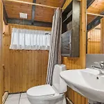2 Bedroom Beautiful In Casa vacanze Eskebjerg